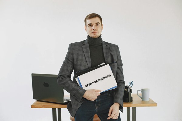 Exploration des Divers Systèmes Juridiques du Commerce International